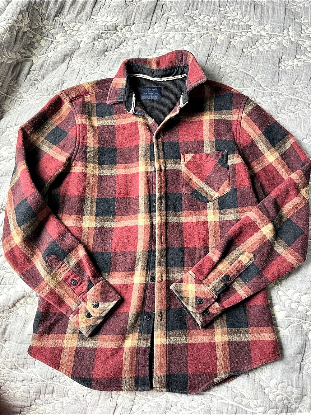 NOMAD Men's Plaid Cotton Shirt Size Small